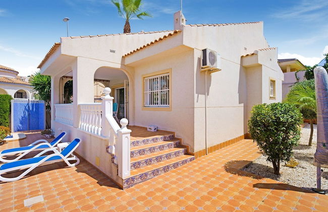 Modern Villa in Benijófar With Private Pool - Foto 37