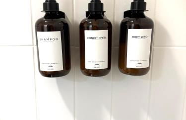 New Downtown Luxury APT ' 2 King Beds, Free Parking, Fast Wi-Fi & Gym Access! - Foto 22