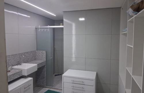 Apartamento amplo próximo à praias e ponto turísticos - Foto 15