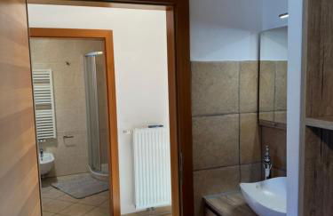 Mountain Flat Luna -Next the shuttle to Cortina Olympic stadium and train station- - Foto 19