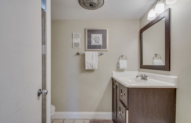 Enclave 202a 2 Bedroom Condo by RedAwning - Foto 20