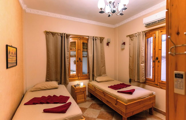 Villa With Pool BBQ Grill Garden Beduintent Sunbeds Jacuzzi - Foto 4