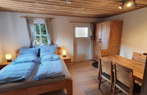 Alte Backstube - Ferienwohnung Hüttenstube und Ferienzimmer Auszeit - Foto 1