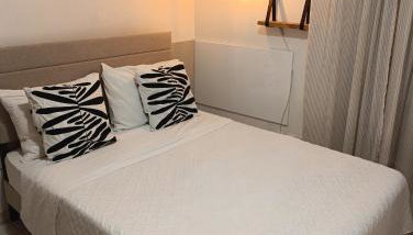 RAVAS Studio climatisé terrasse proche commerces - Photo 1