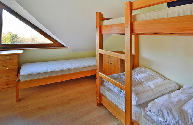 Holiday House by the Lake With a Fireplace - Photo 6