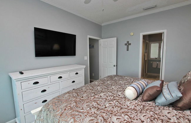 Marilyns Cottage - Photo 1