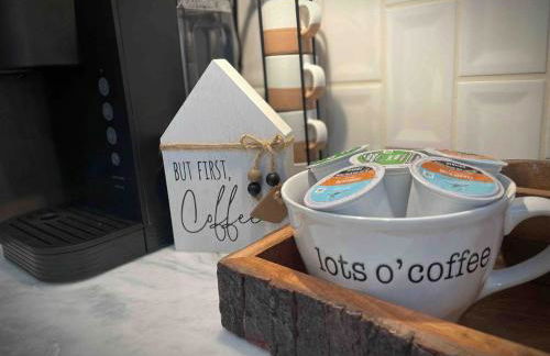 Charming Home, near beautiful park and tennis courts! - Foto 33