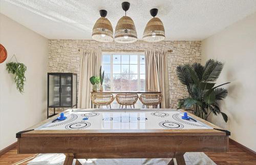 Luxury 5BR Getaway w Pool Hot Tub & Cinema - Foto 38