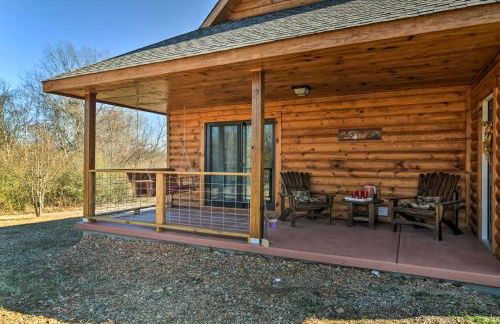 2 Mi to Lake Hamilton! Log Cabin with Cozy Loft - Foto 22
