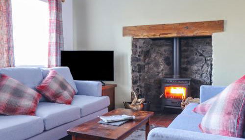 Alwyn Cottage - Photo 4