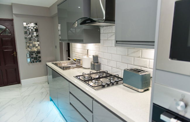 Aphrodite Suites Huddersfield - Foto 36