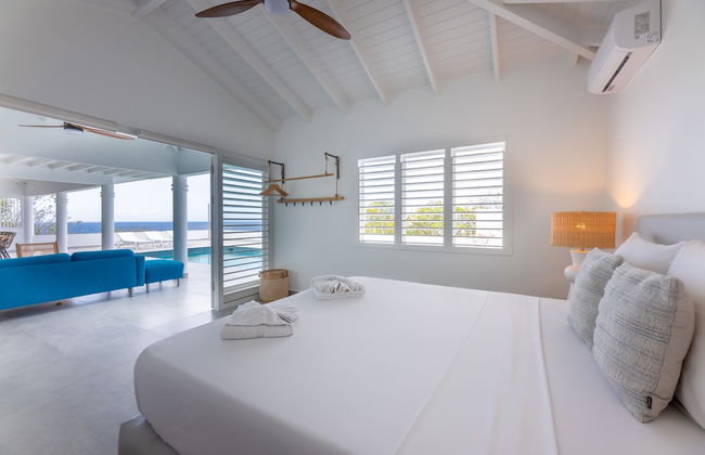 Coral Estate Holidays - Photo 4