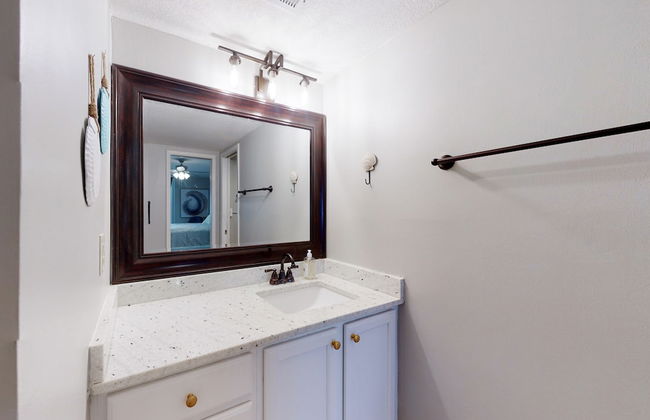 Romar Tower Condos - Photo 44