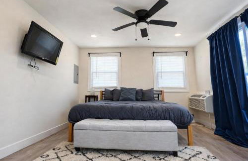 Cozy Corner Charming 1BR with WiFi - Foto 13