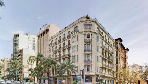 Apartamentos Alfonso X - Foto 4