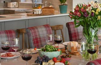 Kipney Farmhouse with hot tub - Photo 15