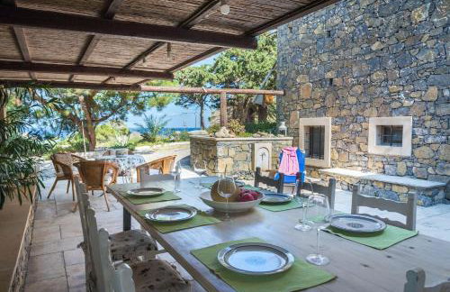 Authentic Cretan Stone Windmill - Foto 3