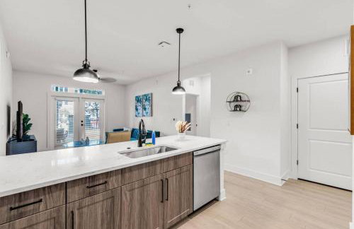 2BR Sunspot Poolside Living in Apollo Beach - Foto 3