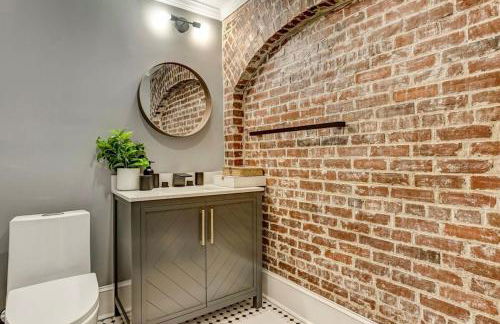 West End Loft - Downtown 5 min walk to River St - Foto 14