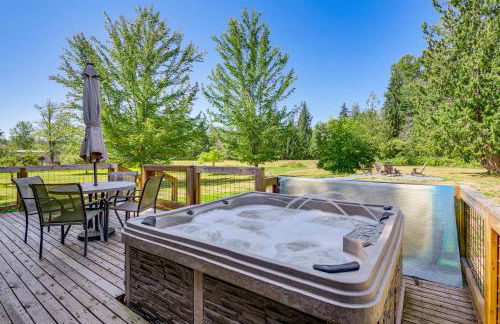 Hot Tub and Deck Dog-Friendly Arlington Cabin - Foto 2