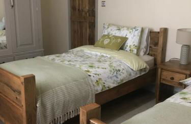 Leverets - Squirrel Lane Lodges Ludlow - Photo 27