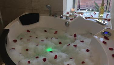 Luxuswohnung Pazifik WESER WELLNESS WHIRLPOOL - Foto 2