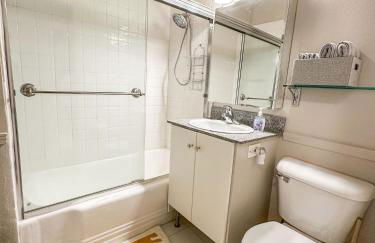 2BR Downtown Convention Center Near Attractions - Foto 31