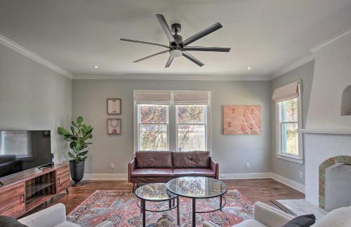 Historic Home with Yard Near St Marys Strip! - Foto 5