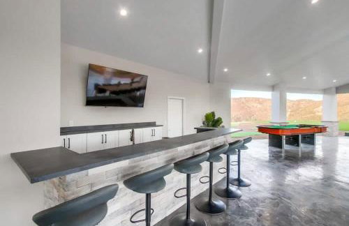 Serene Resort-Style Escape - Perfect for Families - Photo 19