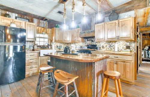 half-Mi to Lake Cabin on 43 Acres in Shell Knob! - Foto 11