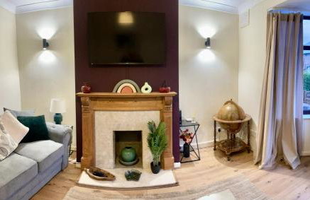Long Eaton house sleeps 6 & double sofabed - Foto 2