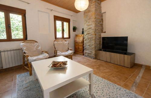 2 Private Abodes in One Magnificent Villa! - Foto 15