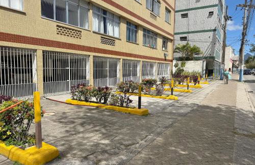 Apto na beira da praia do Centro | ROMM109 - Foto 25