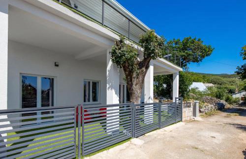 Villa Mirjam with swimming pool, jacuzzi and sea view - Foto 17