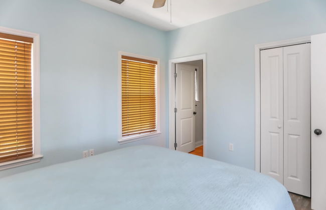 Love You More - Foto 2