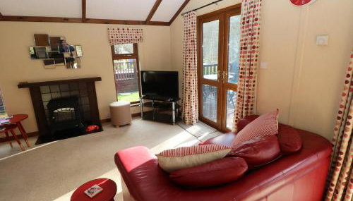 3 Riverside Lodge - Photo 5