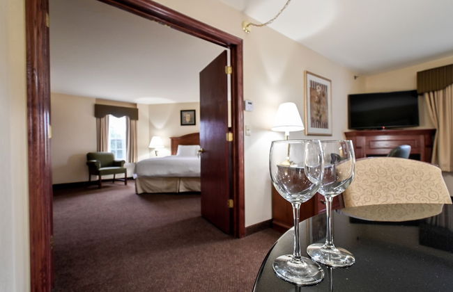 Four Seasons Island Resort - Photo 18