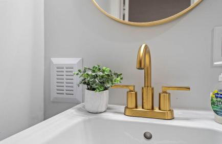 Spacious Modern Farmhouse w/ Private Patio & BBQ! - Foto 39