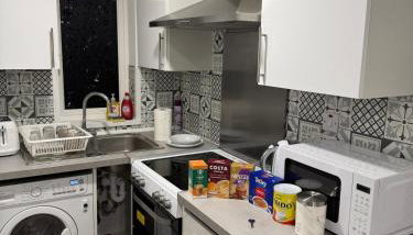 Stylish Modern Gatwick Studio, Free Parking - Foto 4