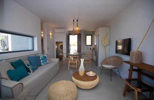 Dimeli - Sea View Villas in Foinikounta - Photo 25