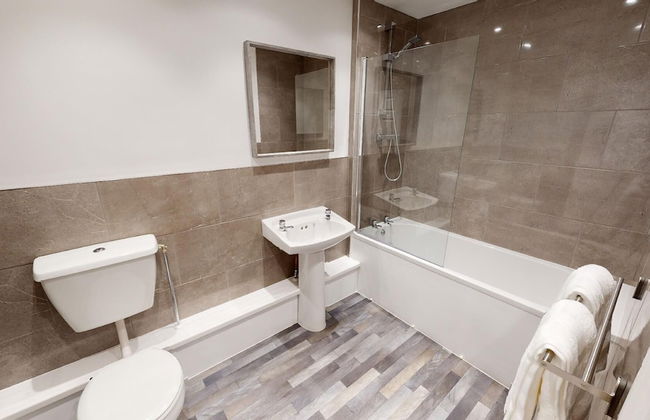 Hu1 Boutique City Apartment - Sleeps 6 - Foto 6