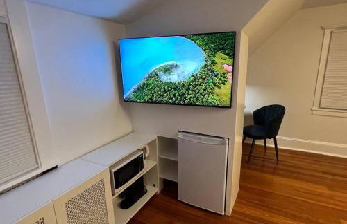 Luxury 5 Star Home with Amazing Water Views - Foto 31