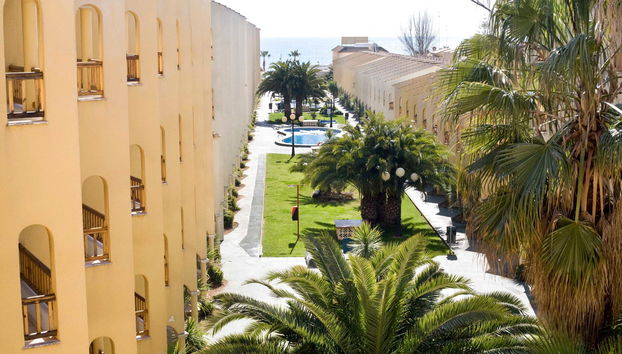 Apartamentos Turisticos Jardines del Plaza - Foto 2