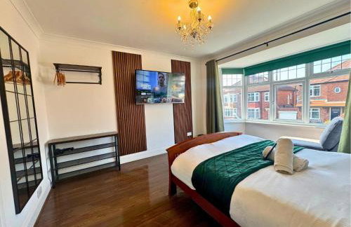 Private All-Weather Hot Tub House, Fire Pit, Free Parking, Near City Centre, Freeman Hospital, Great Transport Links - Foto 28