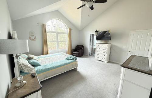 Pocono Escape - Modern & Cozy - Foto 9