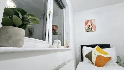 Corby Stay 2BR Work Trips & Family Friendly - Foto 4