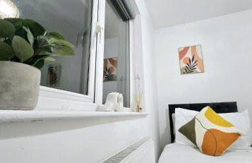 Corby Stay 2BR Work Trips & Family Friendly - Foto 4