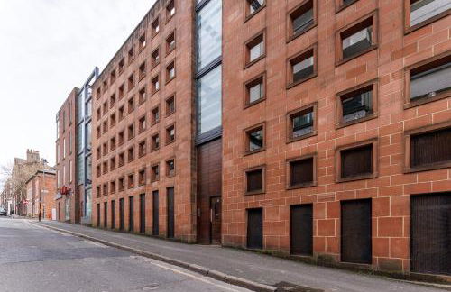 Flatzy - Prime City Apartment with Free Parking & Ping Pong Table - Foto 39