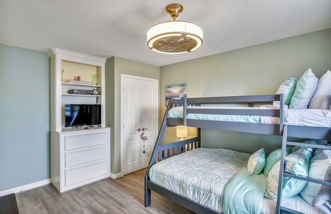 Too Pool for School - Foto 19