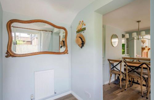 Boutique Suffolk Cottage Cosy Family Holiday Home with Garden Near Aldeburgh - Foto 42